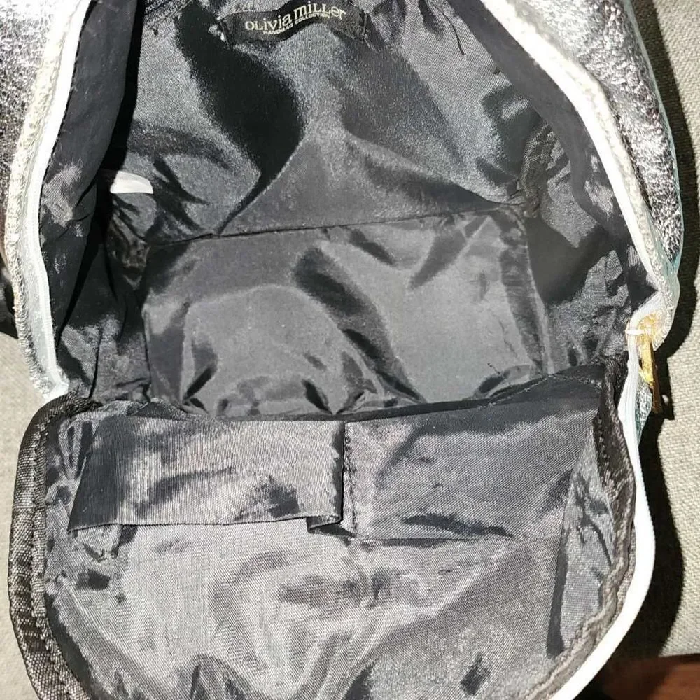 Olivia Miller silver back